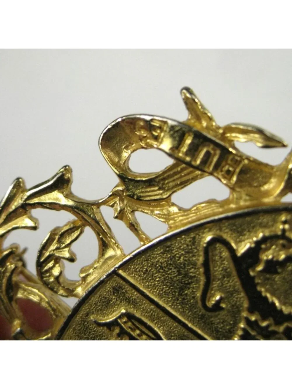 Vintage Ben Amun Gold Tone Brooch Pin Victoria Crown Arms Shield Statement